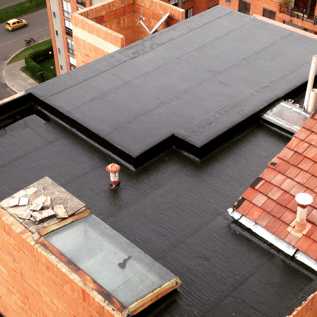 Mantenimiento correctivo en cubiertas de conjuntos residenciales: protege tu inversión